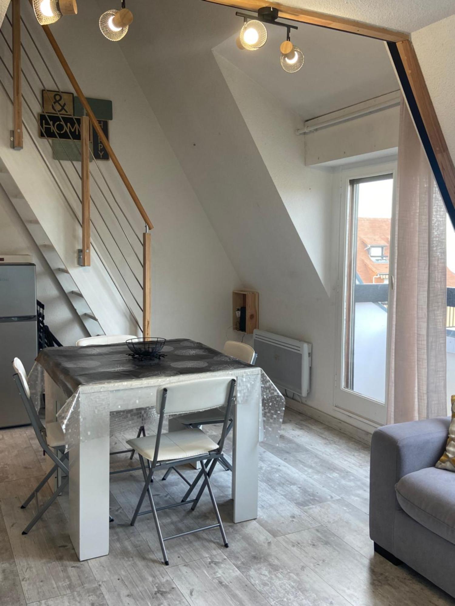 Ferienwohnung Duplex A 150 Metres De La Mer Villers-sur-Mer Exterior foto